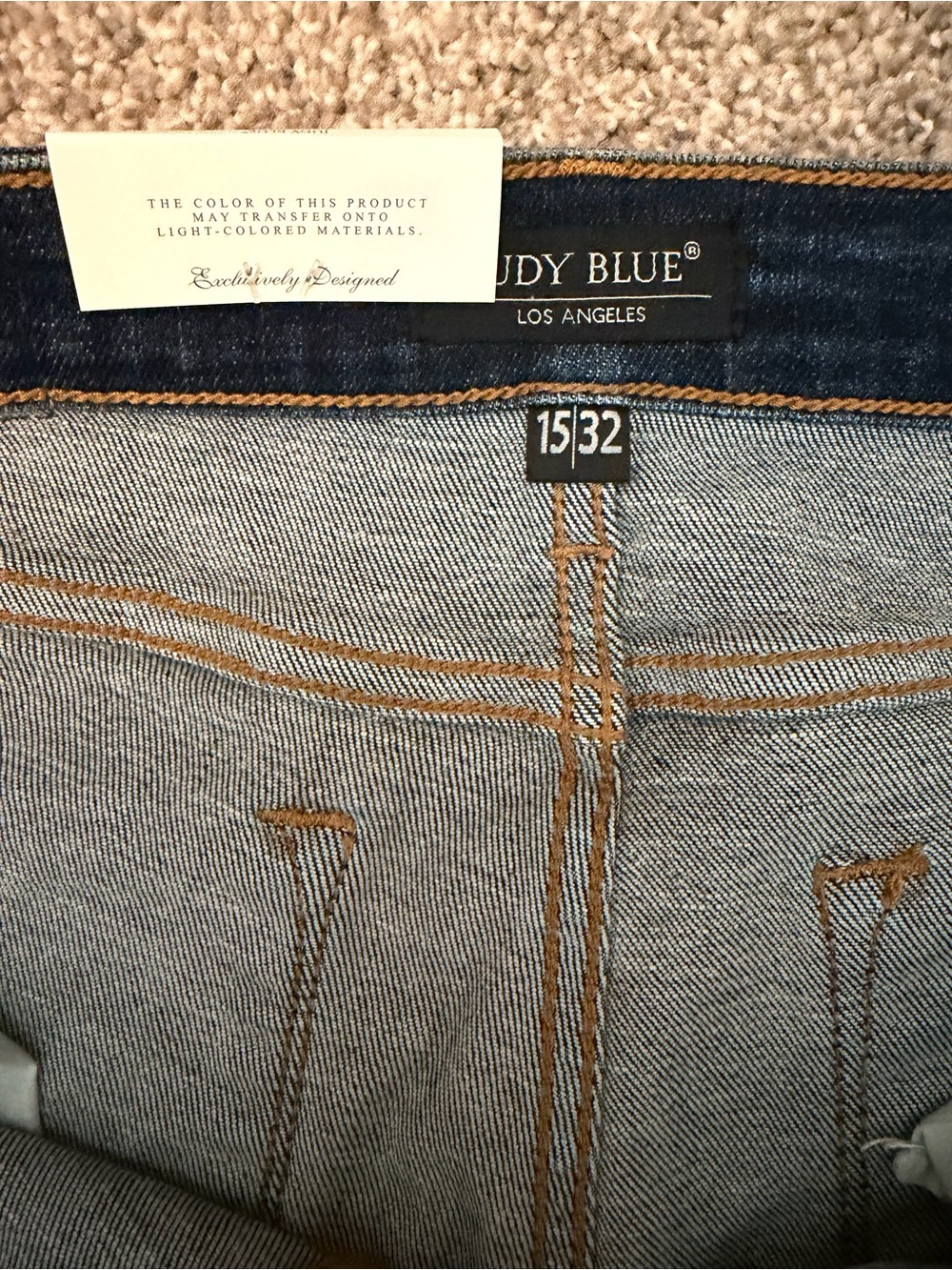 Judy Blue Women's High-Rise 90's Straight Leg Ripped Jeans Size 15/32 NWT - Picture 9 of 16